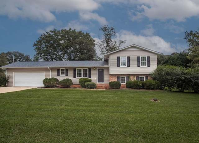 Property at 101 Shagbark Ct, Simpsonville, SC 29680, 3 beds, 2 baths
