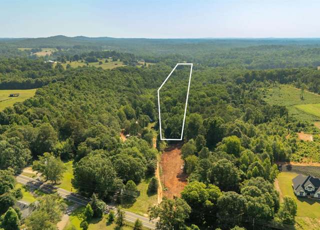 Property at 7004 Mountain View Rd, Taylors, SC 29687