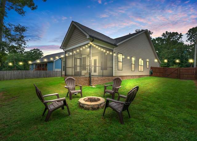 Property at 203 Kennedy Ln, Piedmont, SC 29673, 3 beds, 2 baths