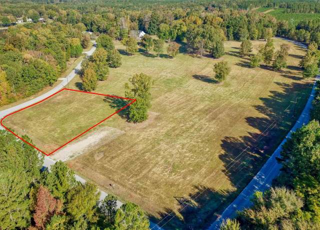 Property at 600 Cypress Point Dr, Chappells, SC 29037