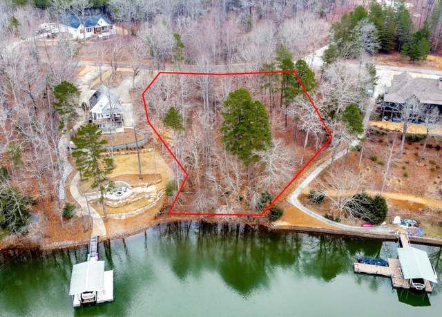 Property at 107 W Waters Edge Ln, West Union, SC 29696