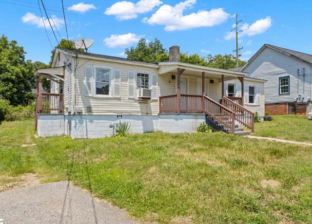 Property at 8 W 8th St, Greenville, SC 29611, 2 beds, 2 baths