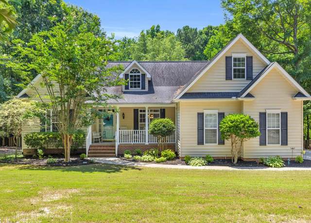 Property at 10 Blue Water Trl, Taylors, SC 29687, 3 beds, 2 baths