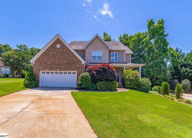 Property at 414 Mayburgh Ct, Spartanburg, SC 29301, 4 beds, 2.5 baths