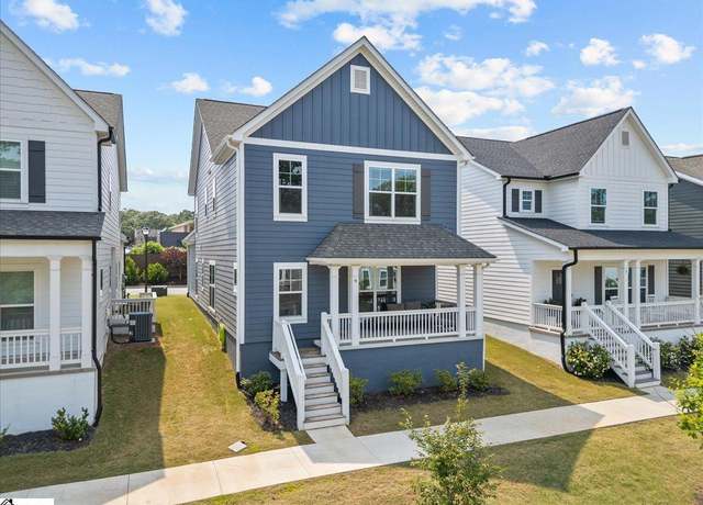 Property at 9 Logan Knoll Ln, Greenville, SC 29607, 4 beds, 2.5 baths
