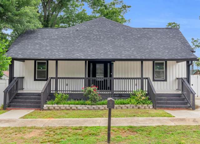 Property at 139 Wellington St, Anderson, SC 29624, 3 beds, 2.5 baths