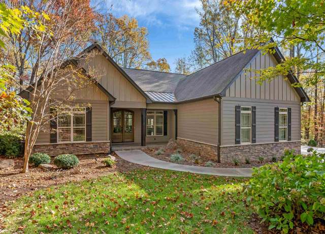 Property at 25 Angleblade Rd, Landrum, SC 29356, 4 beds, 3.5 baths