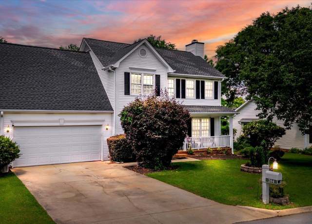 Property at 204 Staffordshire Way, Simpsonville, SC 29681, 4 beds, 2.5 baths