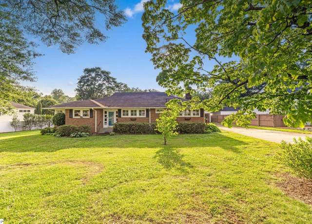 Property at 1807 N Main St, Greenville, SC 29609, 4 beds, 3 baths