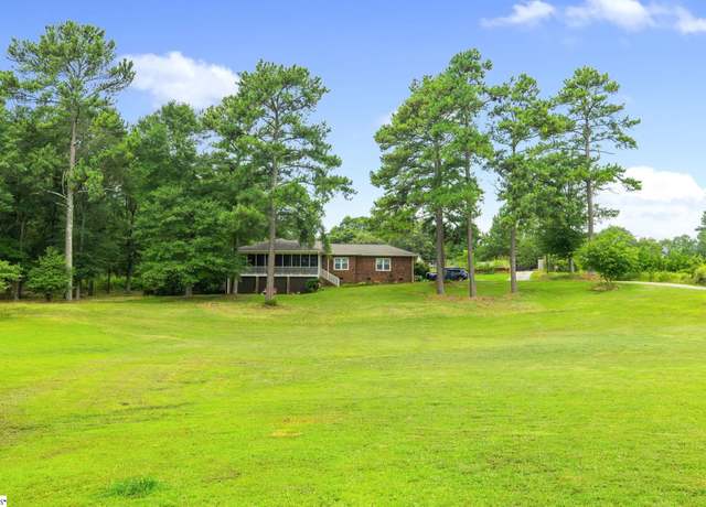 Property at 2826 2824 Standing Springs Rd, Simpsonville, SC 29680, 3 beds, 3 baths