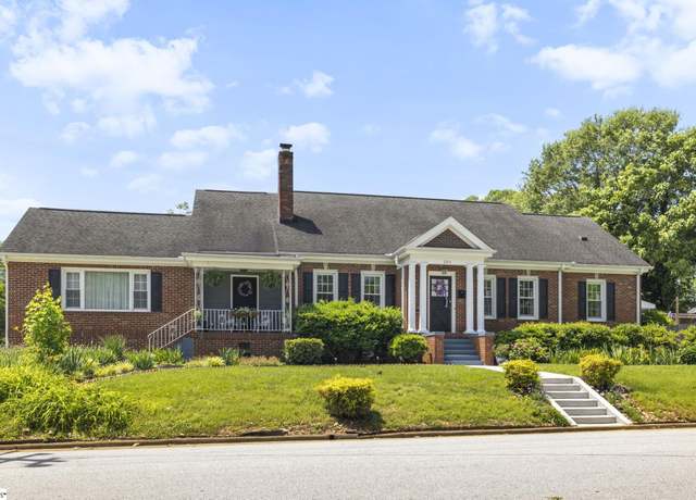 Property at 201 W Arlington Ave, Greer, SC 29650, 4 beds, 4 baths