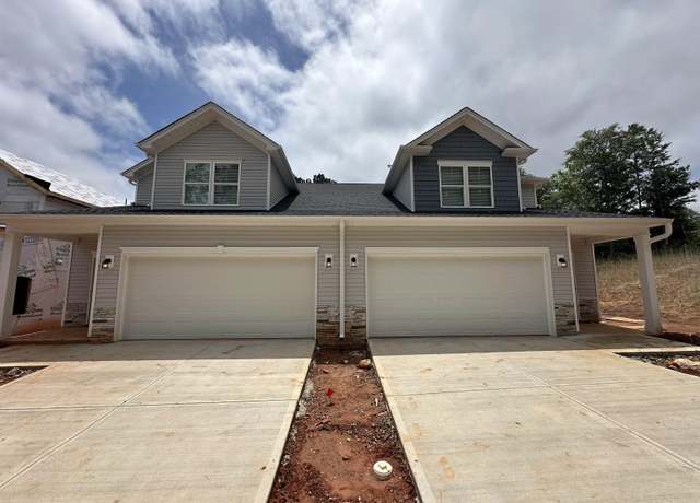 Property at 425 Mariene Dr, Greenville, SC 29607, 4 beds, 2.5 baths