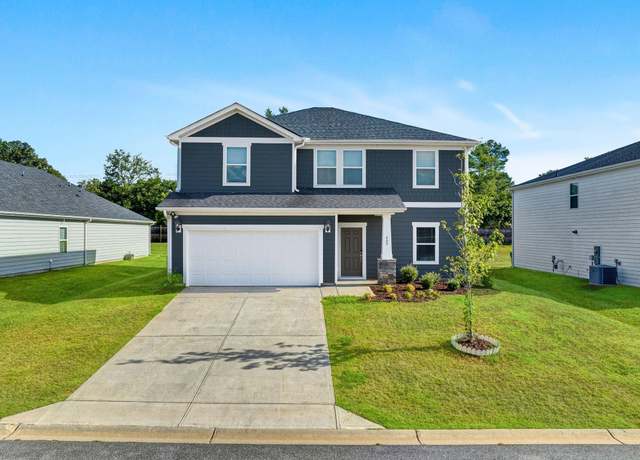 Property at 405 Roderick Ln, Greenville, SC 29605, 4 beds, 2.5 baths