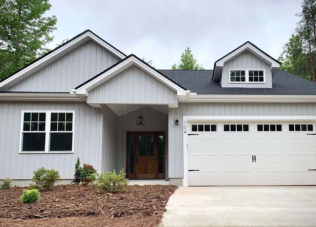 Property at 104 Player Ln, Westminster, SC 29693, 3 beds, 2 baths