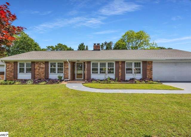 Property at 500 Butler Springs Rd, Greenville, SC 29615, 3 beds, 2 baths