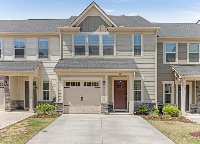 Property at 142 Eagle Wood Dr, Greenville, SC 29607, 3 beds, 2.5 baths