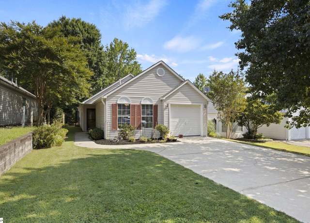 Property at 17 Lantern Ln, Greer, SC 29651, 2 beds, 2 baths