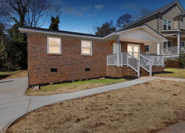 Property at 8 Harris Ln, Greenville, SC 29607, 3 beds, 1.5 baths
