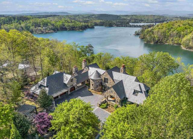 Property at 824 Top Ridge Dr, Sunset, SC 29685, 4 beds, 8 baths