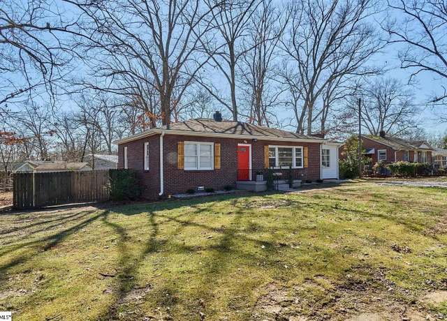 Property at 1 Picadilly St, Taylors, SC 29687, 3 beds, 1.5 baths