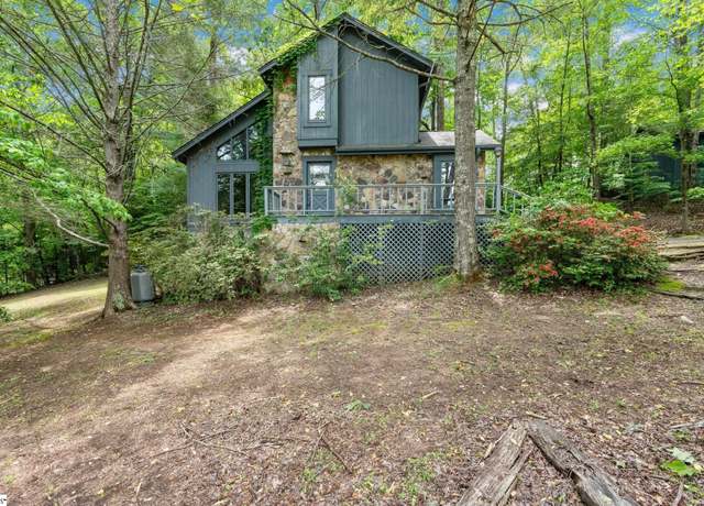 Property at 101 Broken Bow Run, Pickens, SC 29671, 3 beds, 2 baths
