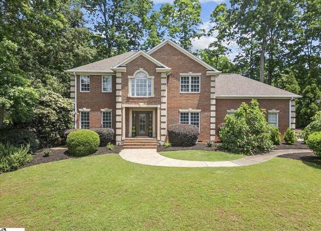Property at 155 Lake Park Dr, Spartanburg, SC 29306, 3 beds, 2.5 baths