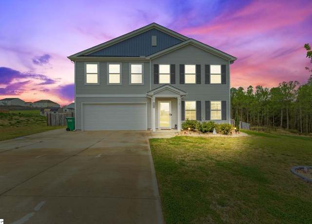 Property at 7239 Clemie Ct, Boiling Springs, SC 29316, 4 beds, 2.5 baths