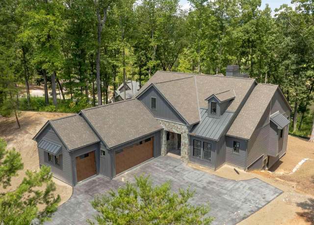 Property at 415 Golf Bridge Rd, Marietta, SC 29661, 4 beds, 3.5 baths