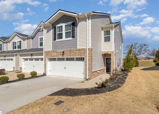 Property at 100 Outback Dr, Greer, SC 29650, 3 beds, 2.5 baths