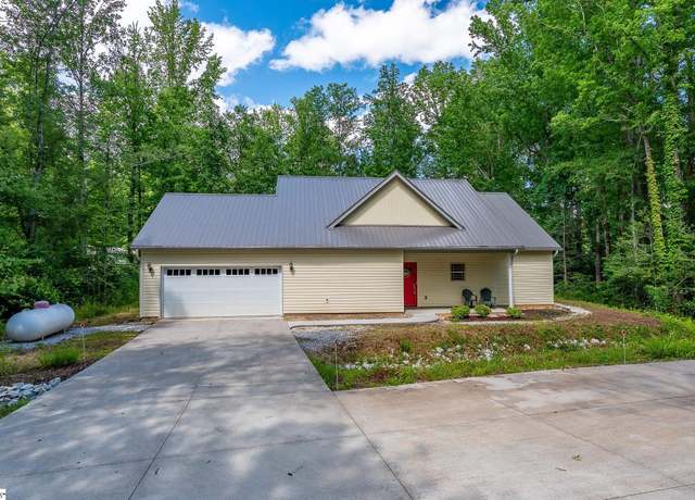 Property at 128 Willys Creek Cir, Pickens, SC 29671, 2 beds, 2.5 baths