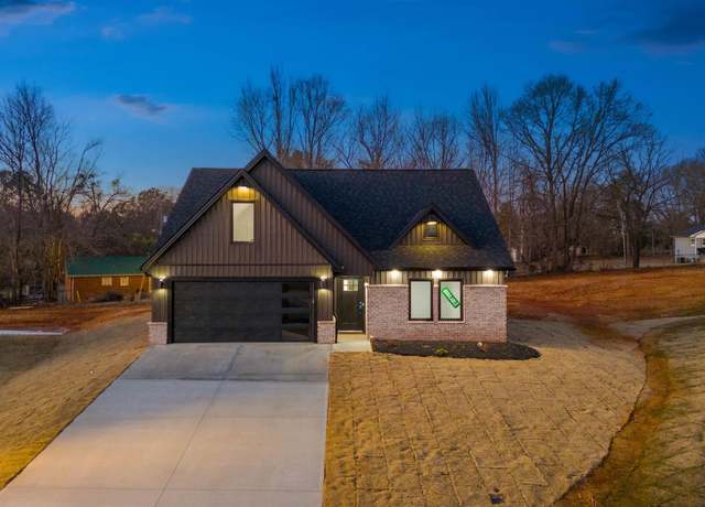 Property at 2034 Meadow Glen Ct, Chesnee, SC 29323, 3 beds, 2 baths