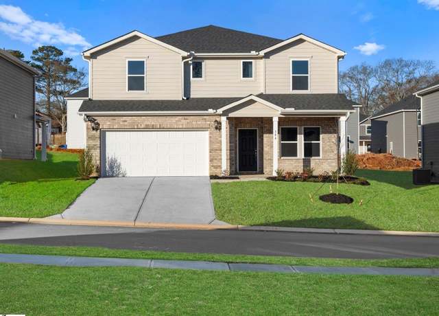 Property at 304 Lorca Dr, Greenville, SC 29605, 5 beds, 4 baths