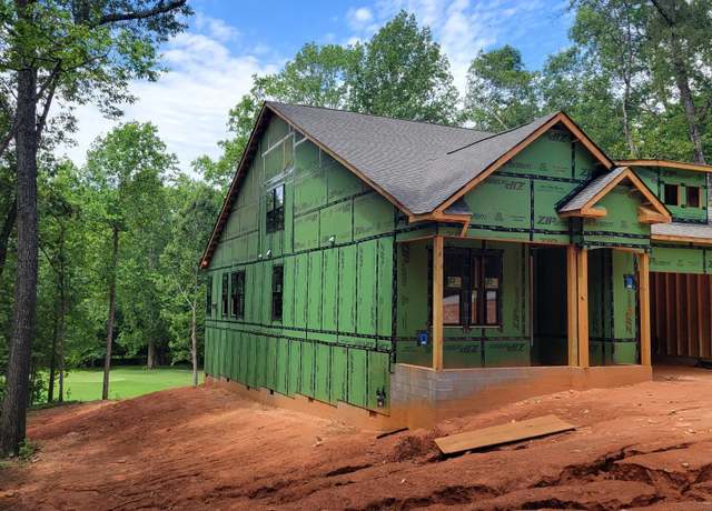 Property at 602 Cross Creek Dr, Seneca, SC 29678, 5 beds, 3.5 baths