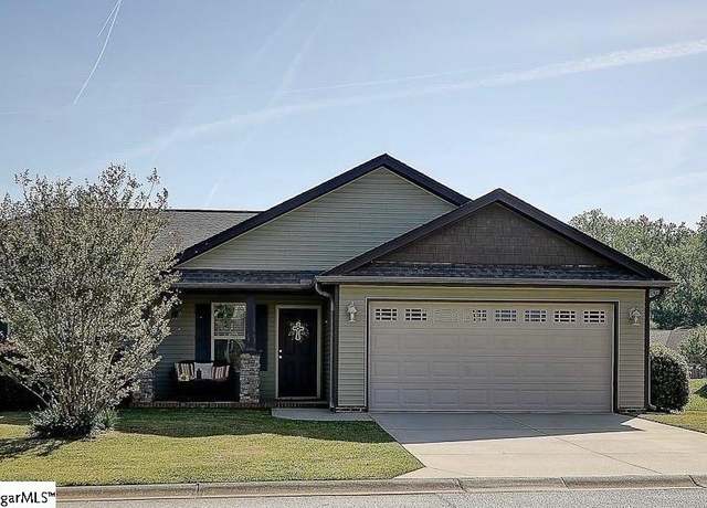 Property at 18 Nautical Dr, Greer, SC 29650, 3 beds, 2 baths