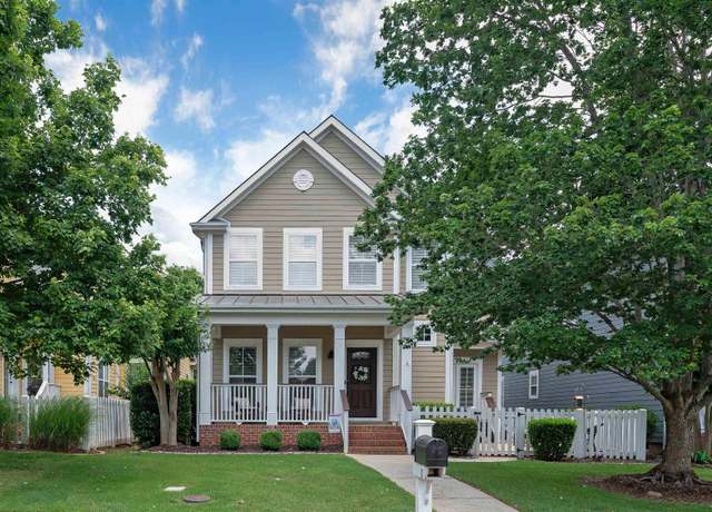 Property at 11 Valcourt Cir, Simpsonville, SC 29680, 4 beds, 2.5 baths