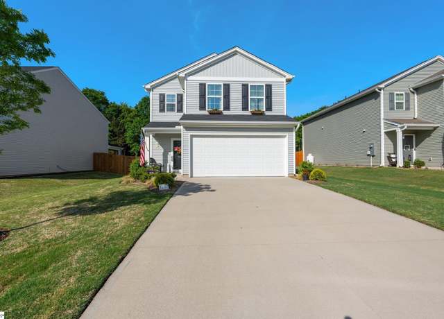 Property at 1252 Paramount Dr, Lyman, SC 29365, 3 beds, 2.5 baths