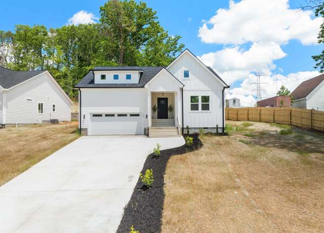 Property at 100 Pittman Dr, Greenville, SC 29609, 3 beds, 2 baths