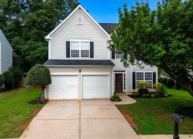 Property at 17 Ridgebrook Way, Greenville, SC 29605, 4 beds, 2.5 baths