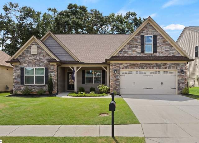 Property at 125 Sedgebrook Dr, Simpsonville, SC 29681, 3 beds, 2 baths