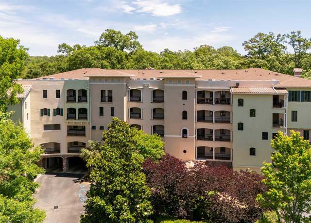 Property at 1209 E Washington St Unit 301, Greenville, SC 29601, 2 beds, 2.5 baths
