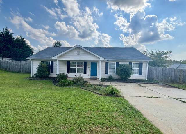Property at 500 Brenna Ln, Piedmont, SC 29673, 4 beds, 2 baths