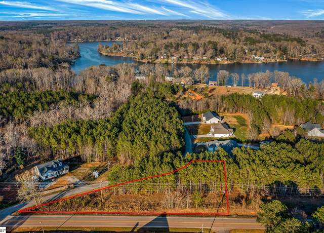 Property at 100 Hammond Cir, Anderson, SC 29621