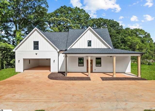 Property at 148 Duncan Chapel Rd, Greenville, SC 29617, 3 beds, 2.5 baths