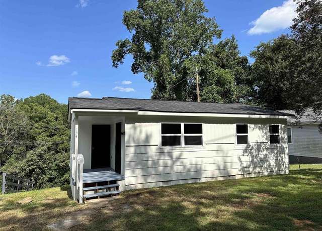 Property at 134 Westover Dr, Spartanburg, SC 29306, 2 beds, 1 bath