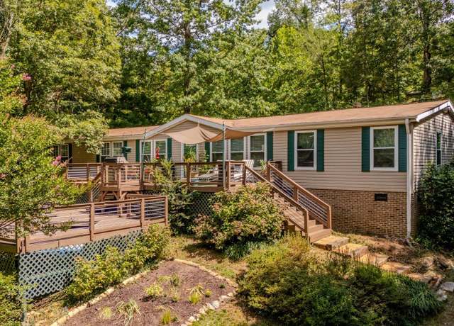 Property at 4917 Geer Hwy, Cleveland, SC 29635, 4 beds, 3 baths