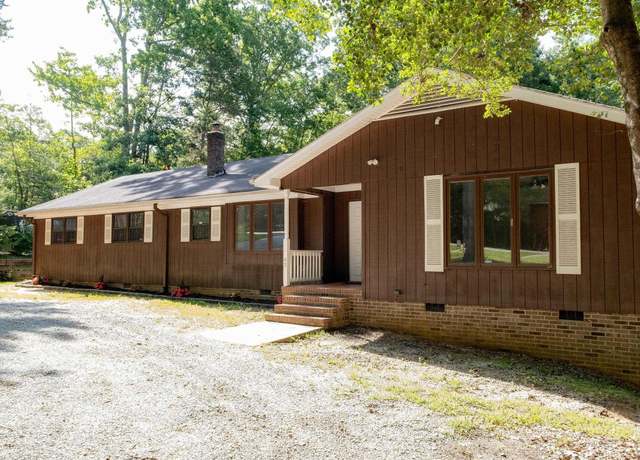 Property at 43 Carolina Way, Fountain Inn, SC 29644, 4 beds, 2.5 baths