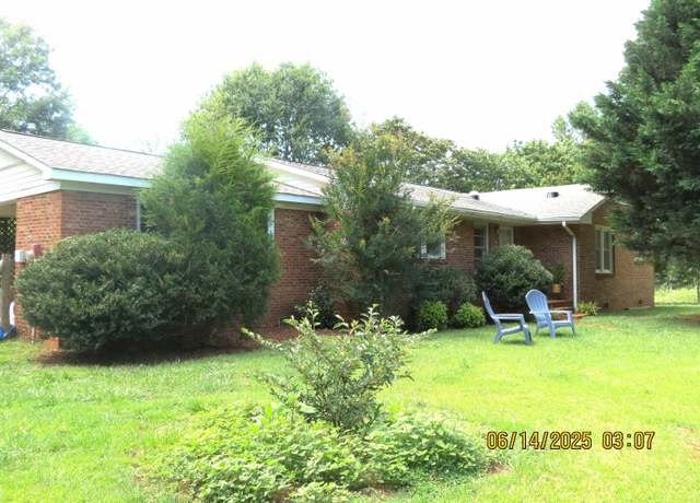 Property at 2551 Compton Bridge Rd, Inman, SC 29349, 3 beds, 1.5 baths
