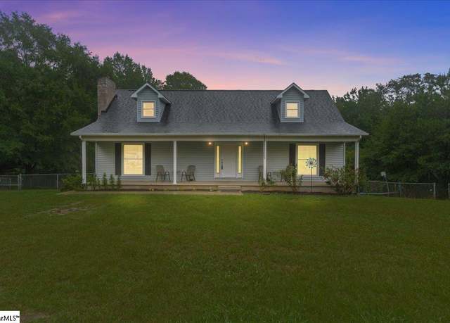 Property at 3815 Pacolet Hwy, Pacolet, SC 29372, 3 beds, 3 baths