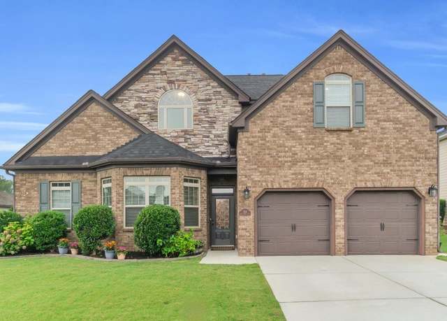 Property at 504 Rose Arbor Ln, Simpsonville, SC 29681, 4 beds, 3.5 baths