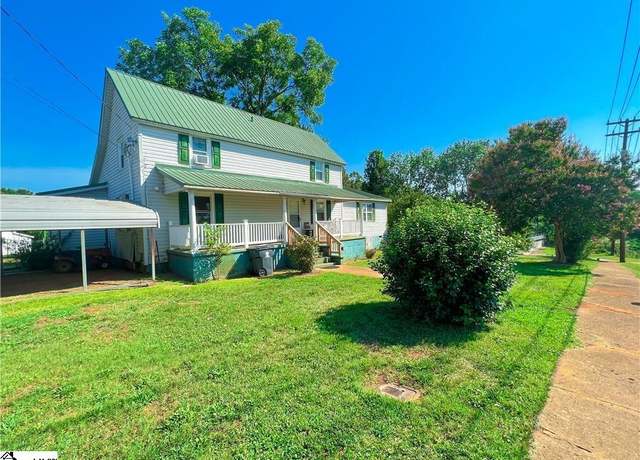 Property at 3 Baptist St, Pelzer, SC 29669, 4 beds, 3 baths